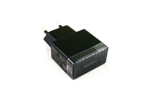 EP-880 Sony USB cestovná nabíjačka (Bulk)